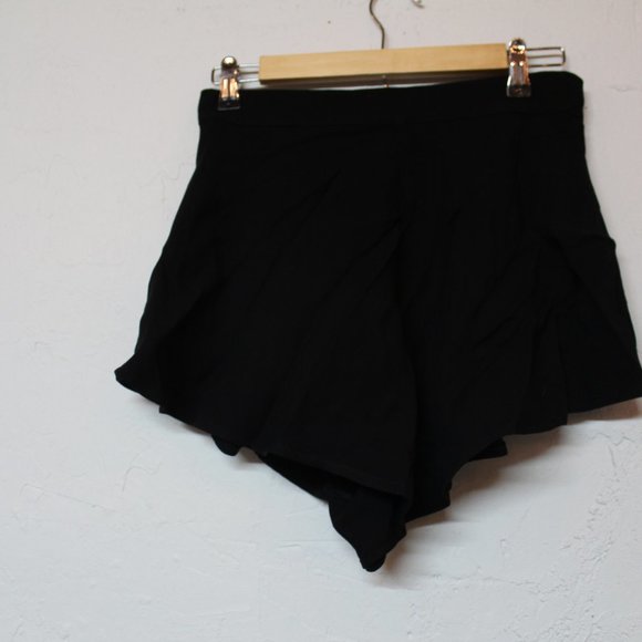 ZARA BLACK FLOWY SHORTS - Picture 4 of 4